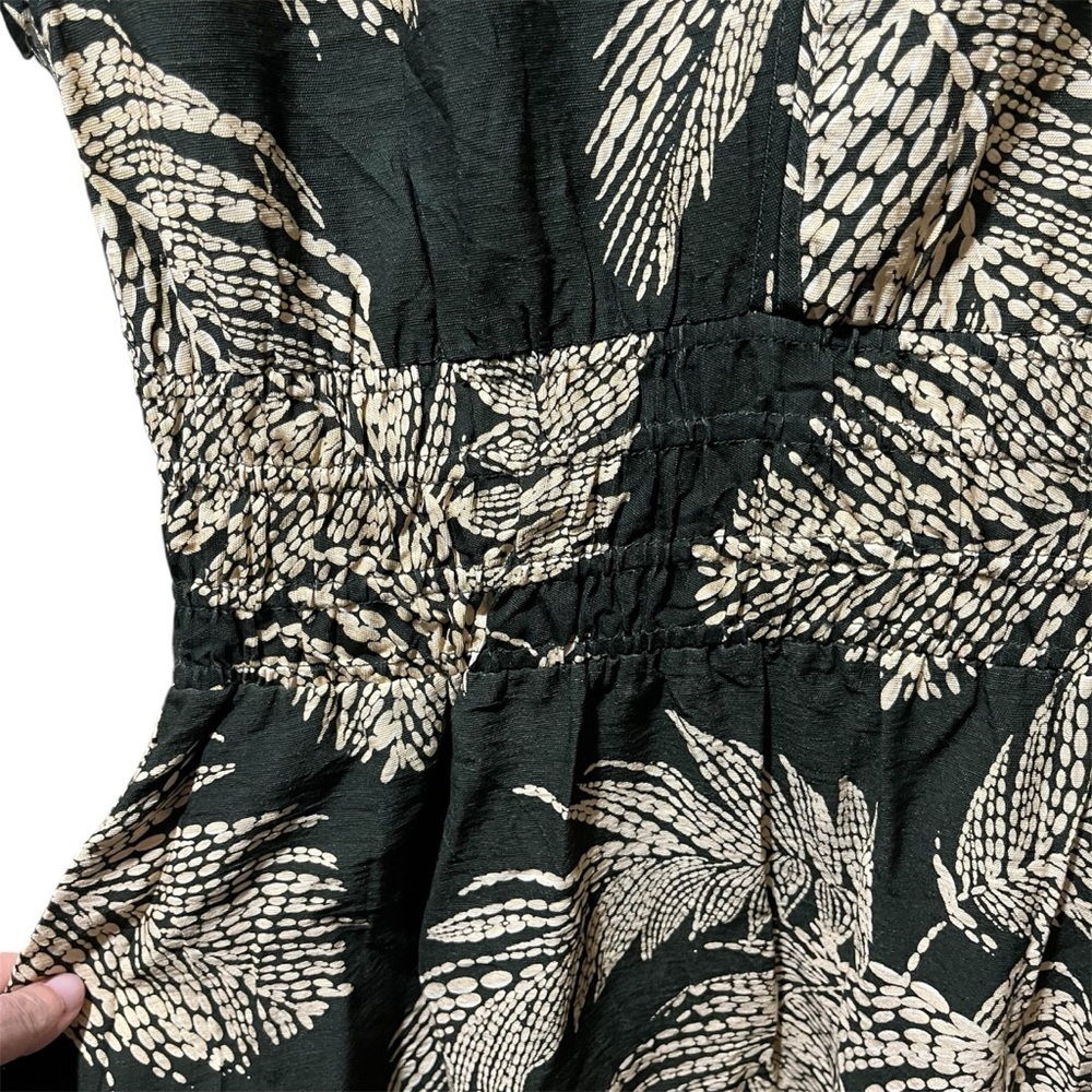 Reiss Colby Tropical Midi Dress with Elasticated Waist in Khaki - Picture 4 of 13